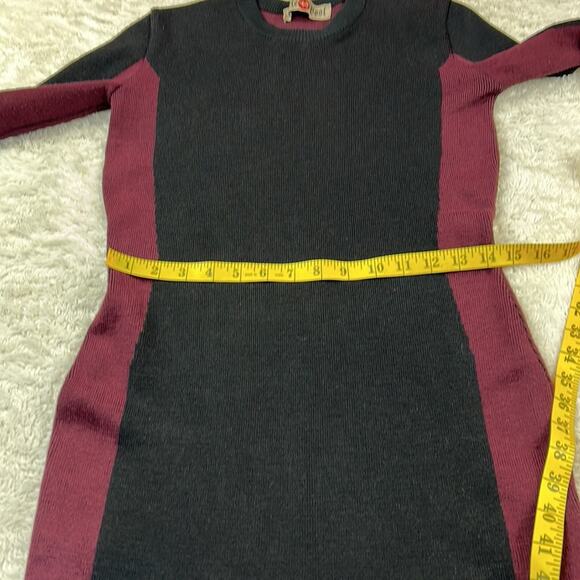 Cycle Wool Italian black maroon racing stripe bodycon sweater dress, size med - Picture 7 of 9